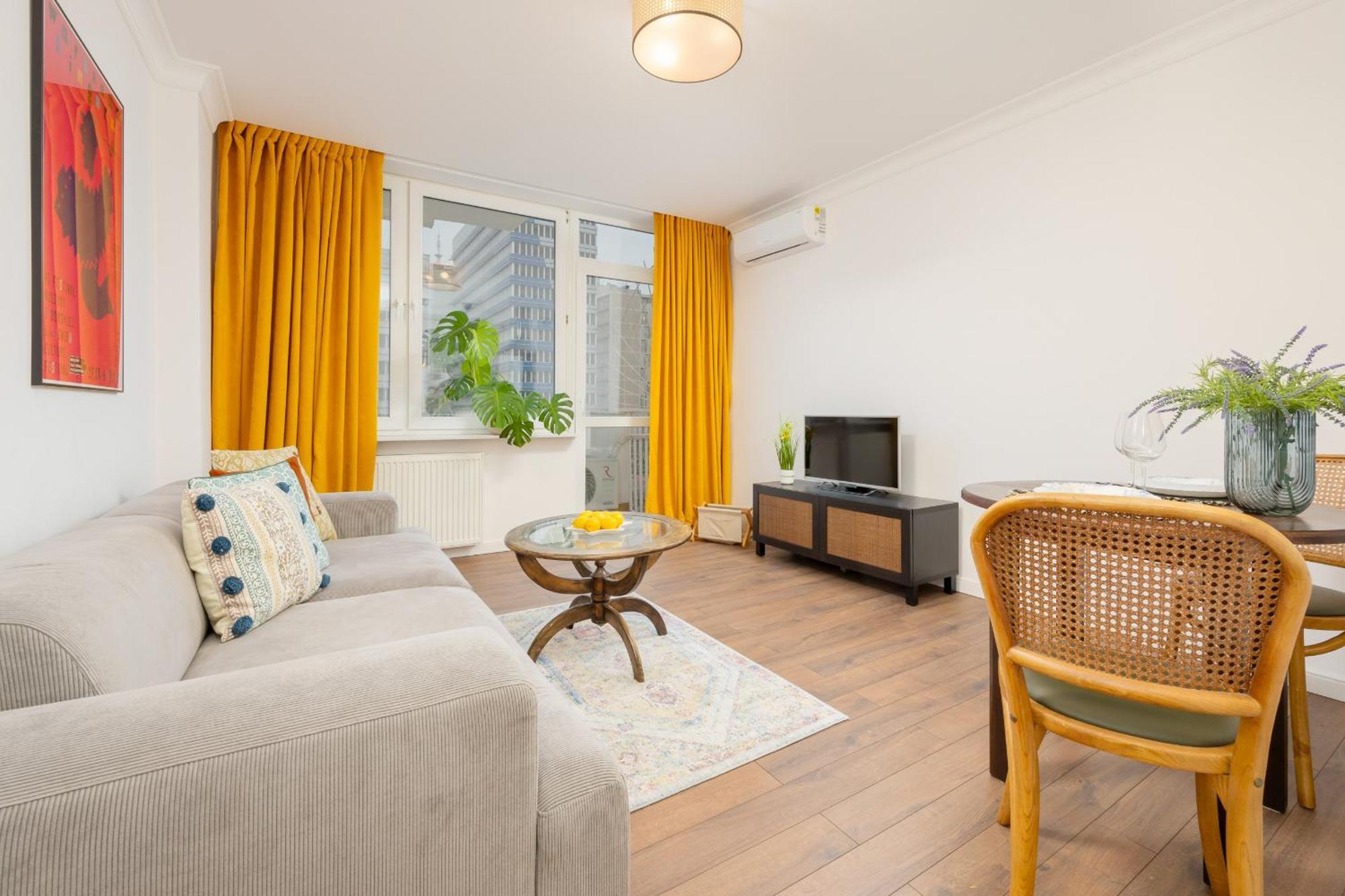 Marszalkowska Stylish Apartment With Balcony Warsaw Center By Noclegi Renters Luaran gambar
